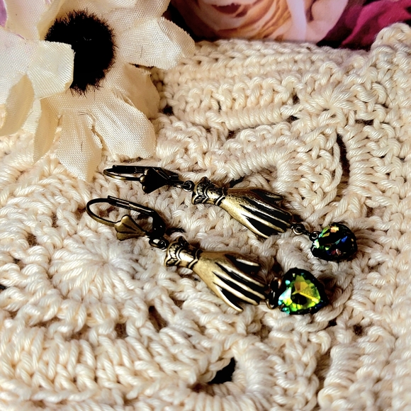 Victorian Vitrail Heart in Hand Earrings - Picture 6 of 8